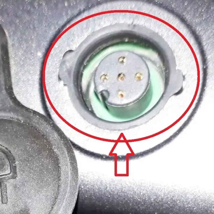 Accu laadplug afdekring Cortina Darfon STEPS C-type (ronde stekker) - C205028031