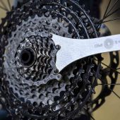 Cassette afnemer Unior blokkering met ketting / kettingzweep 6/12v